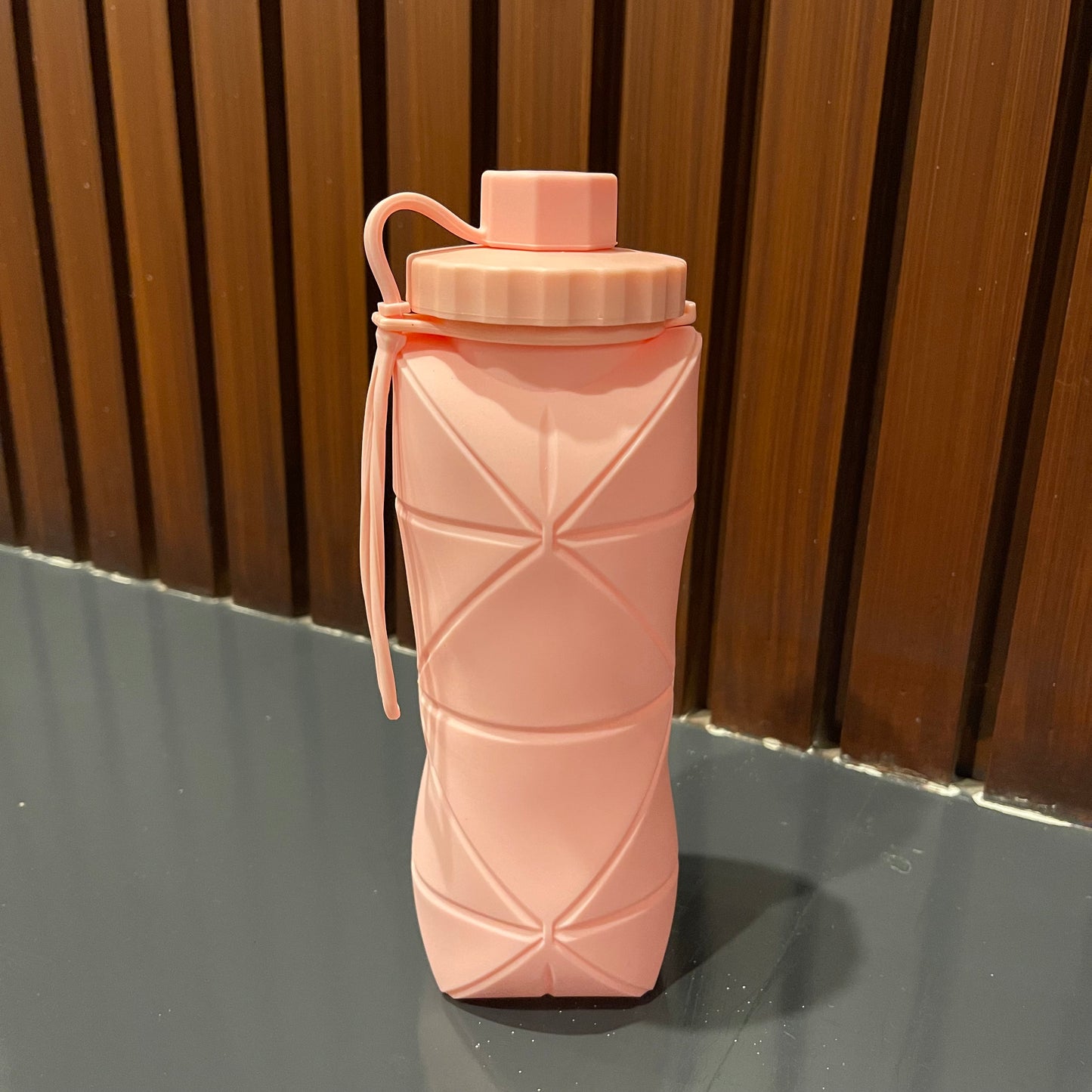 Silicone Water Bottle 600ml - pink color